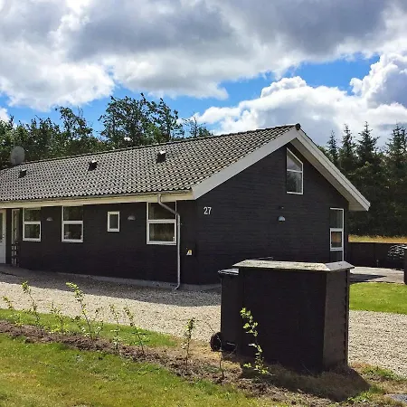Four-bedroom Holiday In Hadsund 18